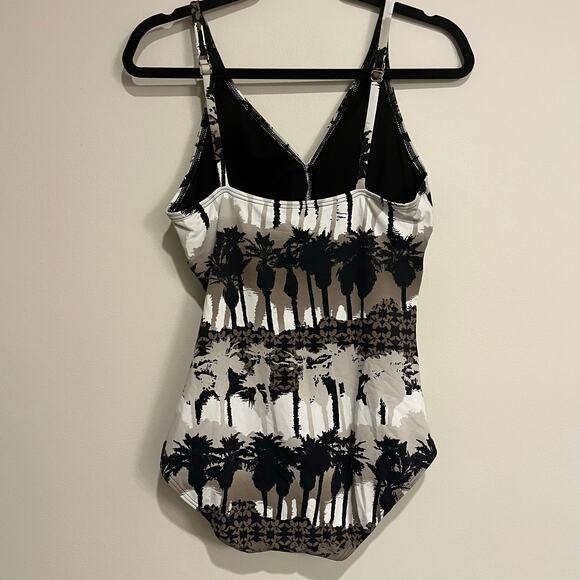 Tommy Bahama Swimsuit One Piece Neutral Colors Palm Tree Black Beige Size 16 - Picture 2 of 8